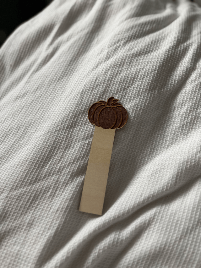 Pumpkin Wooden Bookmark | Perfect for seasonal readers