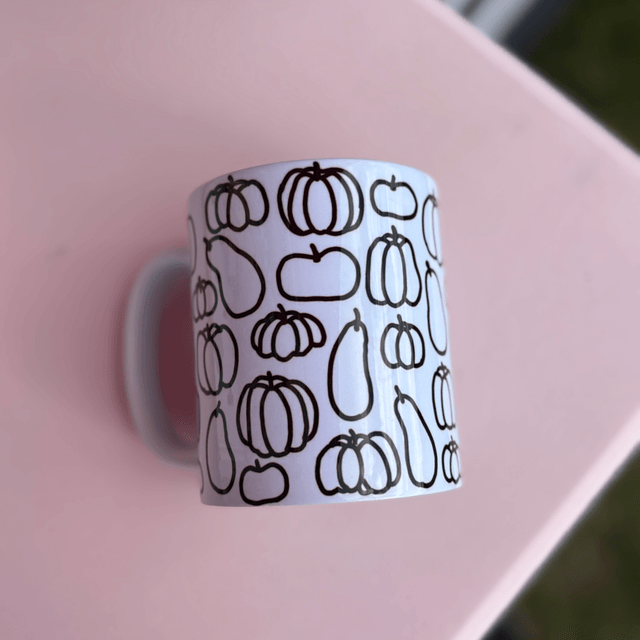Pumpkin Outline Mug | Autumn & Boo Basket Must Have