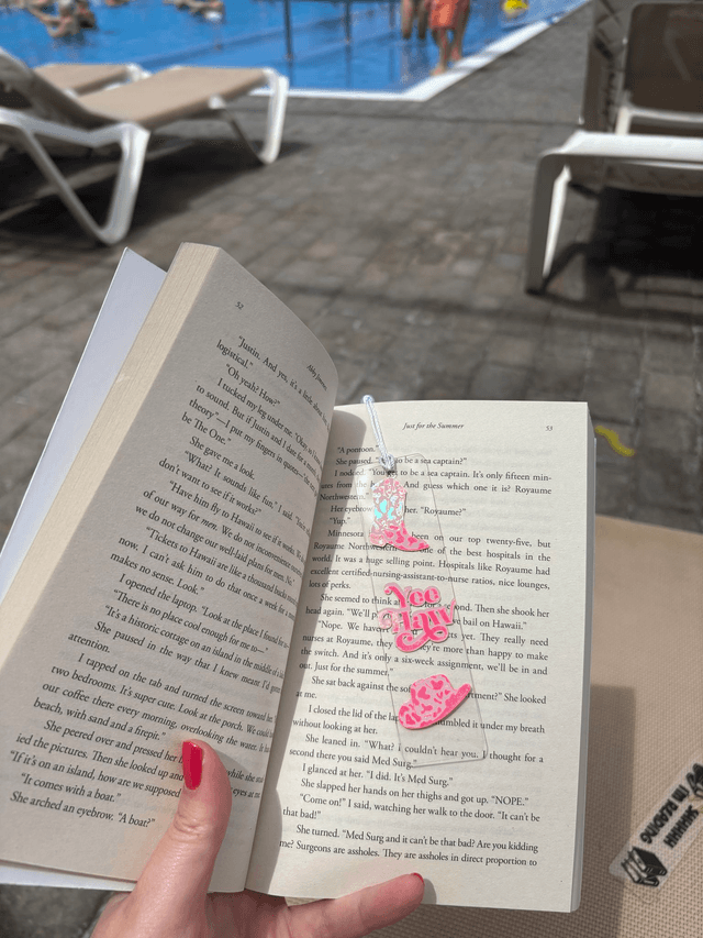 Pink Cowgirl Acrylic Bookmark – “Yee Haw” Design with Western Boots – Fun Gift for Book Lovers &amp; Y2K Aesthetic Readers