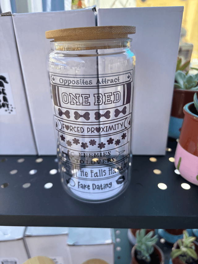 Romance Trope Bookstack - Sublimated Glass Can with Bamboo Lid and Straw